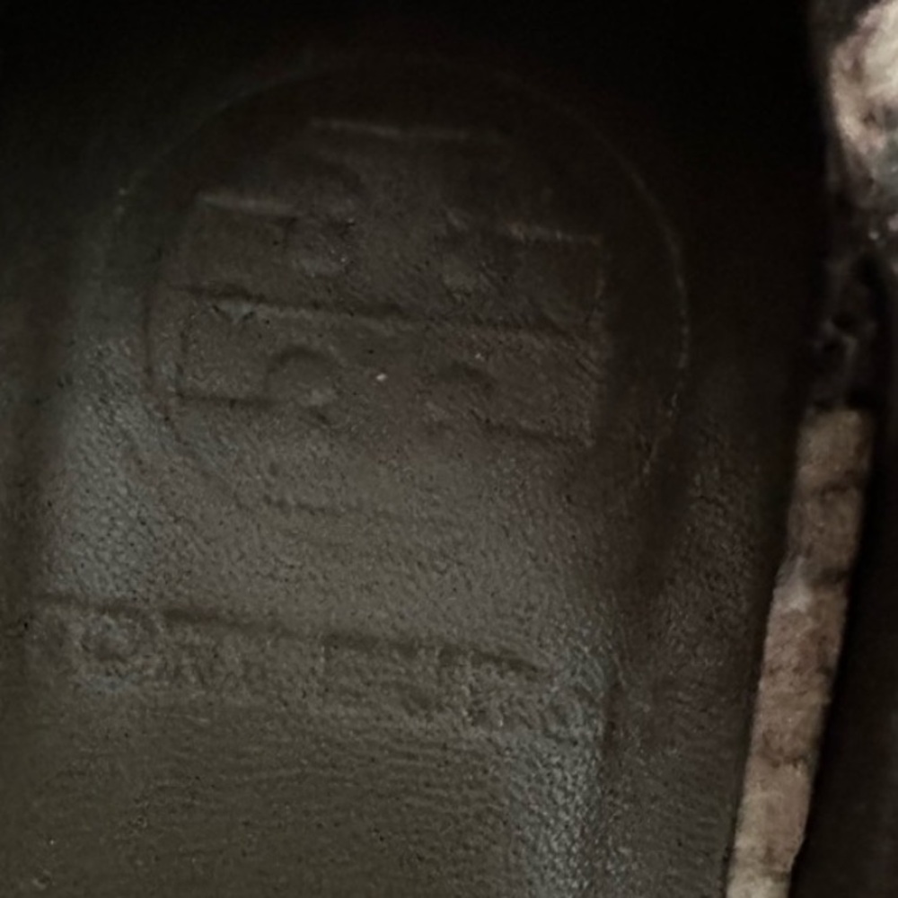 74# Tory Burch Snakeskin Flats with Gold Logo - Picture 2 of 9